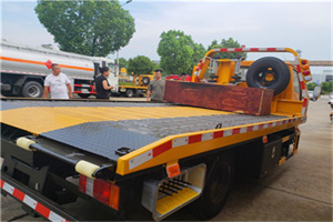 环江附近拖车电话号码服务