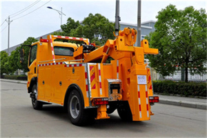 环江高速路拖车费